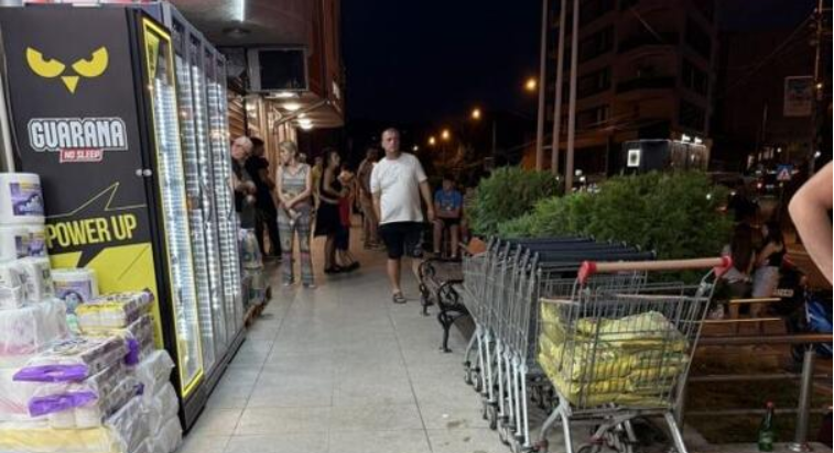 Dijete palo s petog sprata u Novom Pazaru