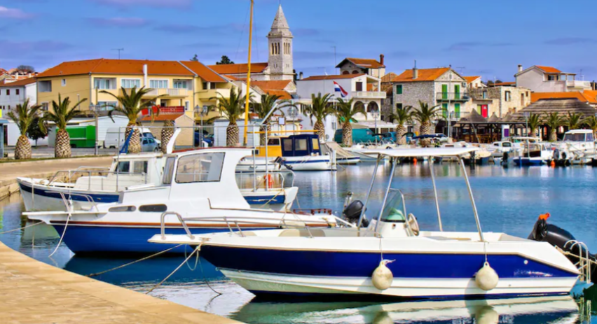 Pakoštane, Hrvatska