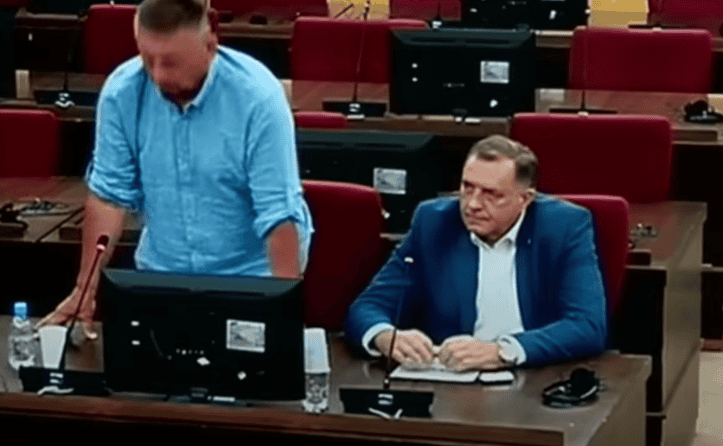 Milorad Dodik u sudnici