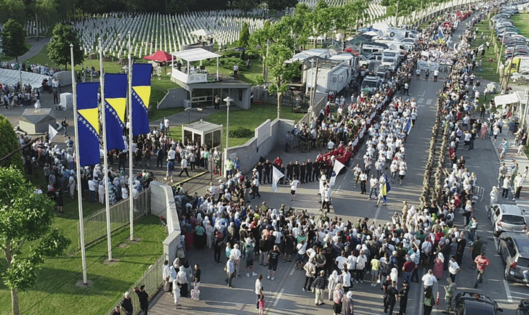 Općina Kalesija obezbijedila besplatan prevoz za učesnike „Marša mira“