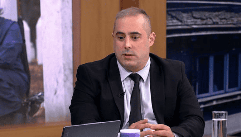 Predstavnik Pokreta srpskih nacionalista Miša Vacić
