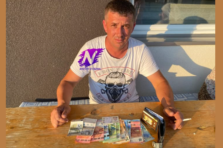Haris Babić iz Cazina pronašao novčanik pun novca i odmah ga vratio: