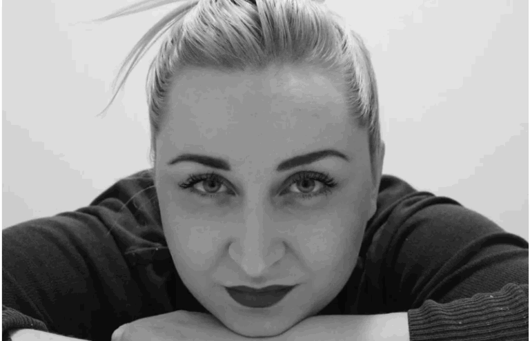 i: Ajla Delibašić (36), mlada majka dvoje djece, preminula je nakon borbe sa teškom bolešću