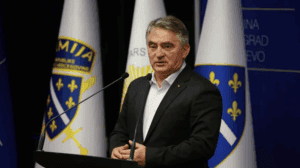 Komšić: Igre oko BiH nisu završene, ne smijemo dopustiti da nam država iscuri kroz prste kao pijesak