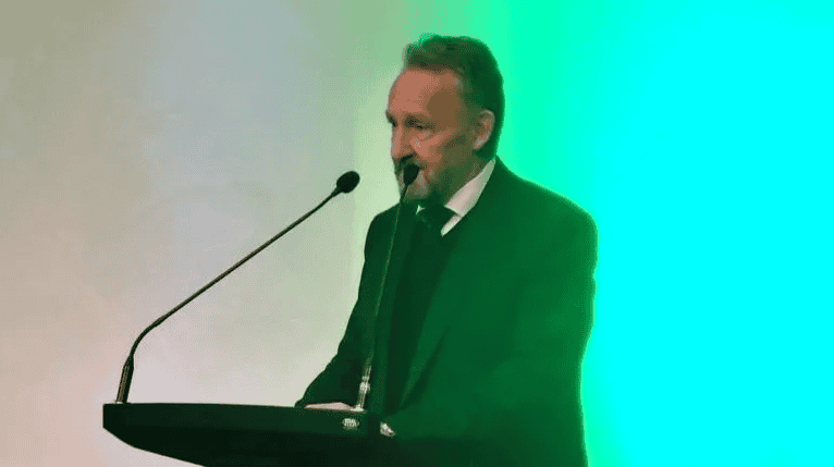 IZETBEGOVIĆ ZATRESAO POLITIČKU SCENU: “Bošnjaci moraju pokazati da nisu naivni, da im nije mjesto…